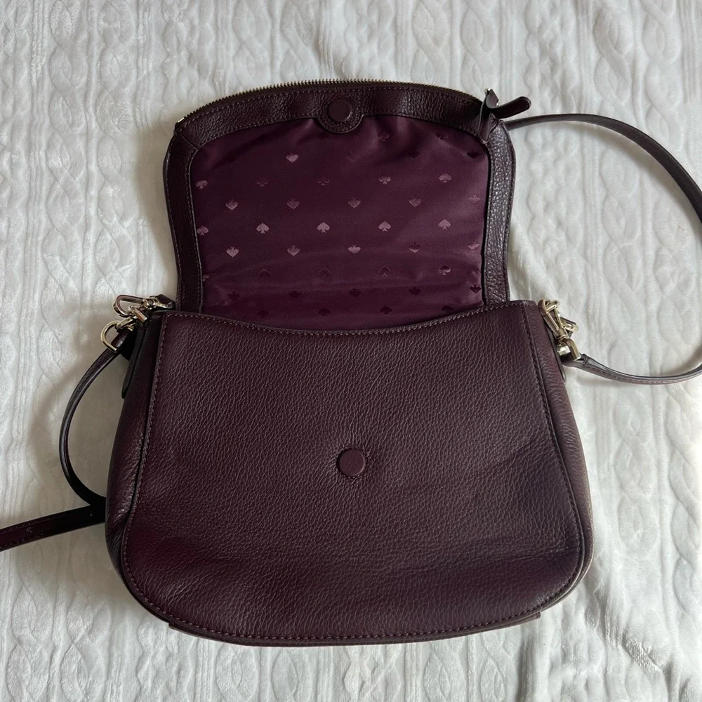 Kate Spade large run around maroon crossbody/convertible shoulder bag - Picture 6 of 11